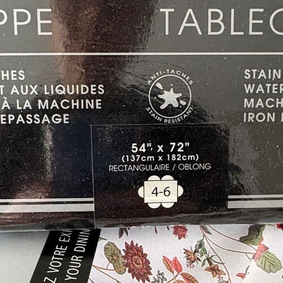 Ambiance Silver Patterned Tablecloth - Picture 2 of 3